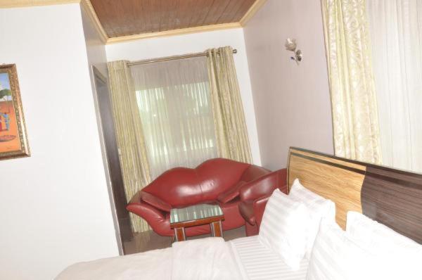 Terrace Green Hotels & Suite Lagos Bagian luar foto