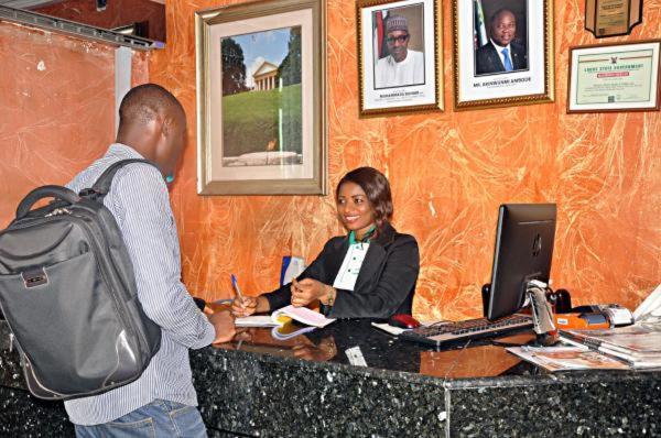 Terrace Green Hotels & Suite Lagos Bagian luar foto